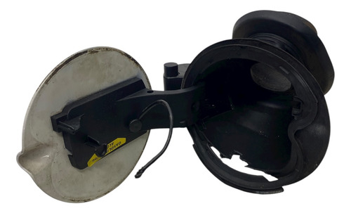 Portinhola Tanque Combustível Ford Focus Sedan 14/19 Detalhe Cinza - Imagem 2