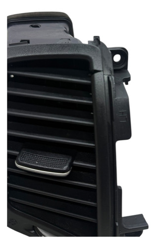 Difusor Ar Central Esquerdo Kia Sorento 2010/13 Com Detalhe  - Imagem 2