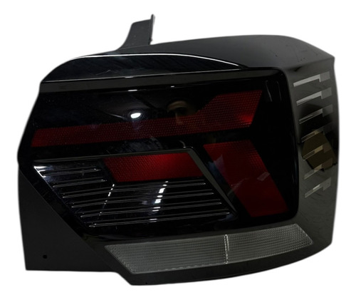 Lanterna Traseira Direita Polo Track  Direito/passageiro Vermelho