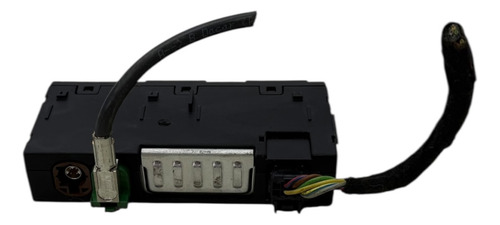 Entrada Usb Aux Vw Tiguan 2019 2020 5qf035726  Preto - Imagem 2