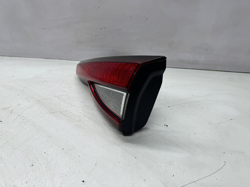 Lanterna Tampa Lado Direito Fiat Argo Direito/passageiro Vermelho - Imagem 2