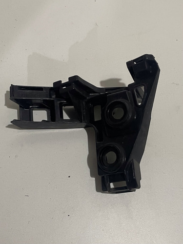 Guia Parachoque Traseiro Direito Vw Golf 2014 2015 - Imagem 2