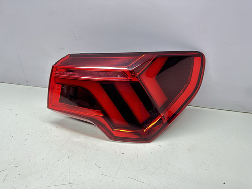 Lanterna Traseira Direita Audi Q3 2020 Diante 83a945092 Direito/passageiro Vermelho