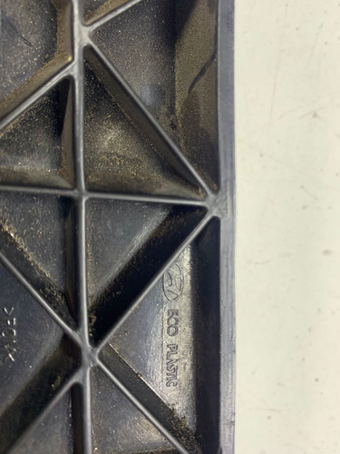 Guia Paralama Parachoque Lado Direito Ix35 Original - Imagem 4