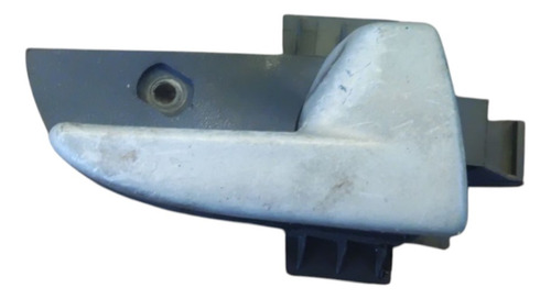 Maçaneta Interna Porta Dianteira Direita Prisma 1.4 2008 Cinza Dianteira - Imagem 3