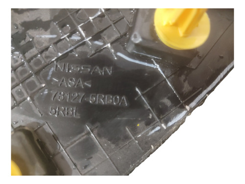 Moldura Coluna Traseira Direita Nissan Kicks 781275rb0a - Imagem 4