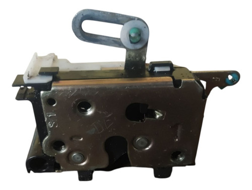 Fechadura Porta Dian Esquerda Manual Prisma Maxx 1.4 2008