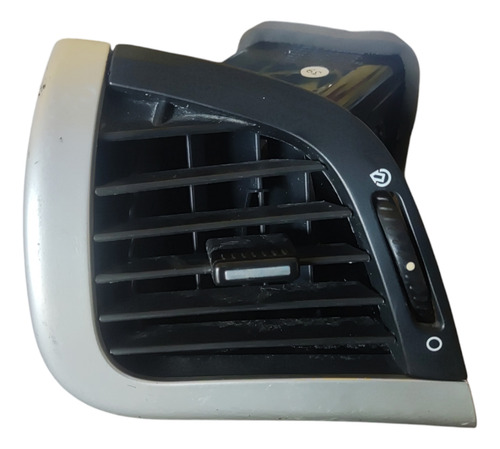 Difusor De Ar Lado Esquerdo Peugeot 207 2011 9683399880