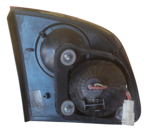 Lanterna Tampa Lado Direito Corsa Classic 2011 Direito/passageiro Vermelho - Imagem 2