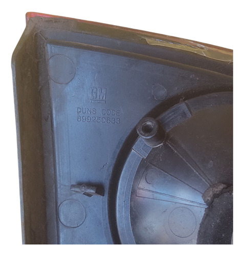 Lanterna Tampa Lado Direito Corsa Classic 2011 Direito/passageiro Vermelho - Imagem 4