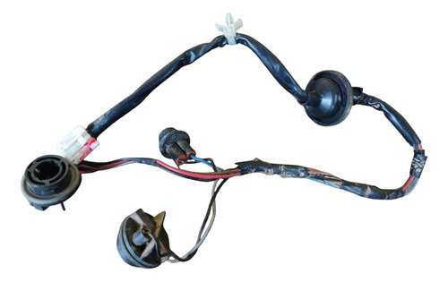 Chicote Lanterna Traseira Esquerda Nissan Livina 2009 - Imagem 2