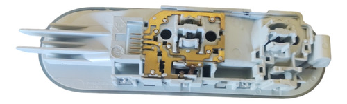 Luz Cortesia Interna Teto Traseira Nissan Versa 2017 - Imagem 3