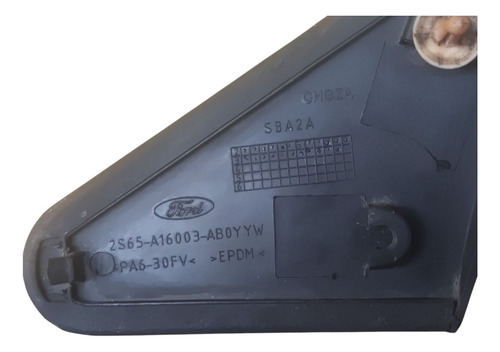 Moldura Externa Retrovisor Direito Ford Fiesta 2004 - Imagem 4