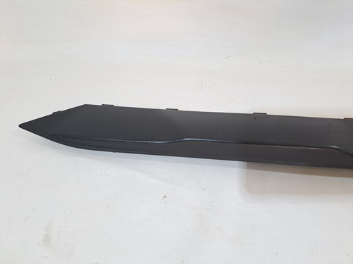 Aplique Interior Do Parachoque Tracker 2020 2021 2022 2023 - Imagem 3