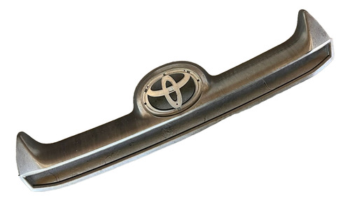 Friso Da Grade Dianteira Hilux 2009/2011 531220k060 Original Preto - Imagem 2