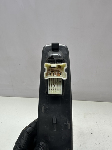 Botao Vidro Eletrico Direito Subaru Tribeca - Imagem 2