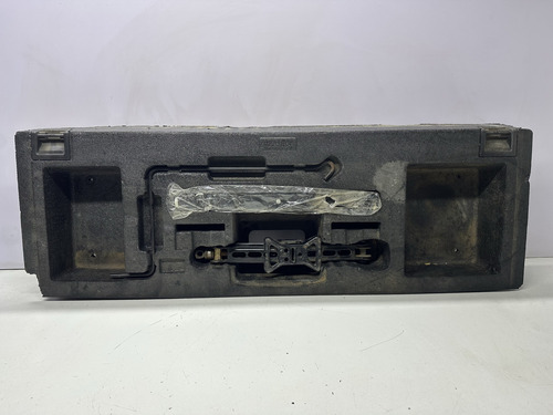 Kit Macaco Chave De Roda Subaru Tribeca