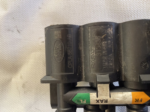 Válvula Suspensão Range Rover Vogue 4.4 Tdv8 Cpla5b710ab - Imagem 3