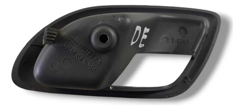 Maçaneta Interna Dian Esquerda Fiat Doblo 2015 20 735396789 Prata Dianteira/traseira - Imagem 3