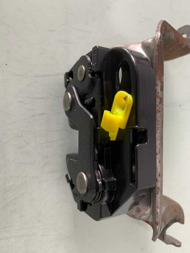 Trava Banco Traseiro Esquerdo Toyota Yaris Hatch 1.5 2021 - Imagem 3