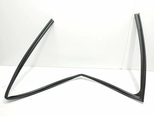 Borracha Porta Dianteira Direita Creta 2025 Cod 83140m4000