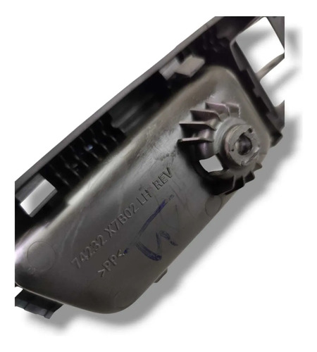 Moldura Botão Vidro Esquerdo Chevrolet Cobalt 2012 2019 - Imagem 4