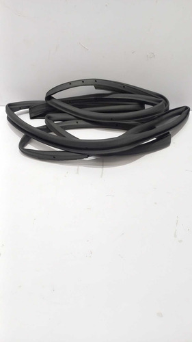 Borracha Guarnição Pta Diant L.e Renegade 15/21 Cod 52012610 - Imagem 1