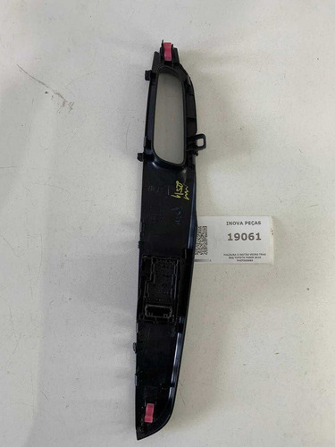 Moldura C/botão Vidro Tras Esq Toyota Yaris 2018 742720d650 - Imagem 2