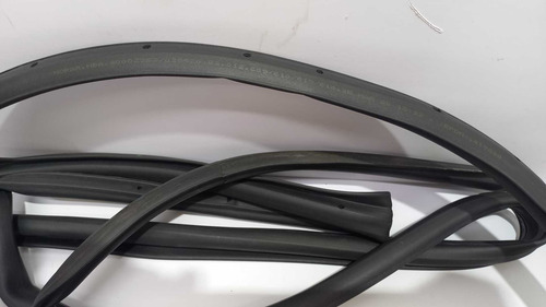 Borracha Guanição Porta Tras L.d Renegade 15/21 Cod 52012611 - Imagem 5