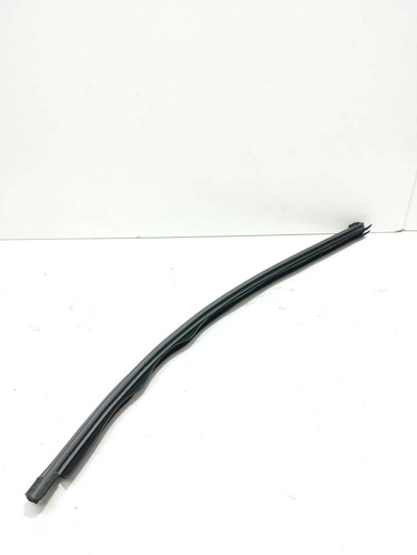 Borracha Porta Traseira Direita Creta 2025 Cod 83140m4000 - Imagem 1