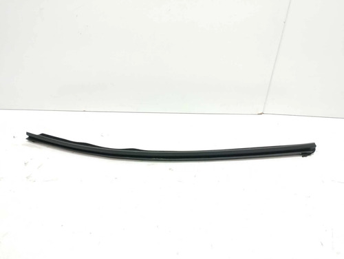 Borracha Porta Traseira Direita Creta 2025 Cod 83140m4000 - Imagem 3