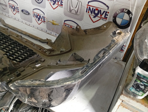 Para-choque Dianteiro Pajero Sport 2021 A 2023 Com Avaria Preto - Imagem 7