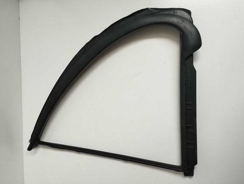 Borracha Traseira Direito Vidro Fixo Nissan Cod 823309lh Preto - Imagem 1