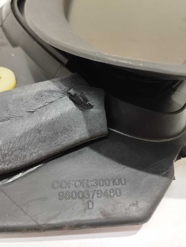 Borracha Vidro Fixo Dian Dir Peugeot 2008 Cod 9800379480 Preto - Imagem 2