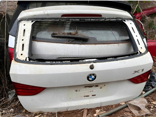 Tampa Traseira Bmw X1 2010 Usada Tampa Limpa Usada Branco