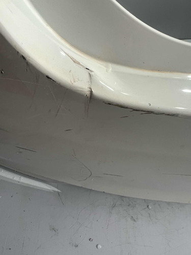 Pára-choque Traseiro Yaris Sedam - Imagem 4