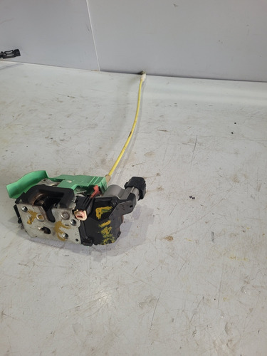 Fechadura Da Porta Linea 2010 Traseira Esquerda Original  - Imagem 2