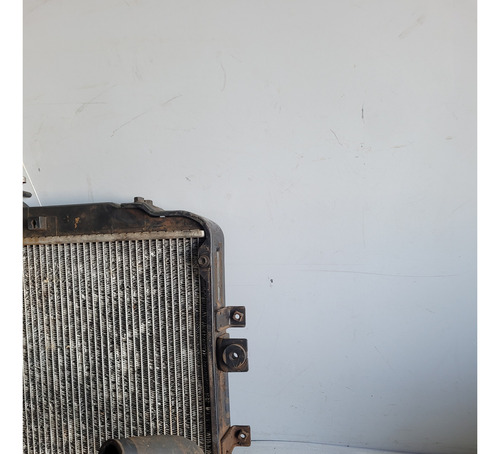 Radiador De Água Do Hr 2.5 2009 Original Usado - Imagem 2