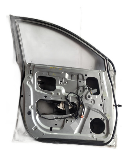Porta Dianteira Esquerda Chevrolet Captiva 2010 Orig Usada Esquerdo Prateado Dianteira - Imagem 2