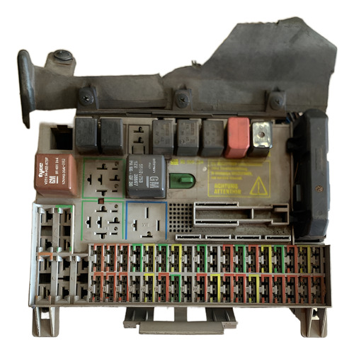 Módulo De Fusível Original Gm Vectra 90583459 Usado