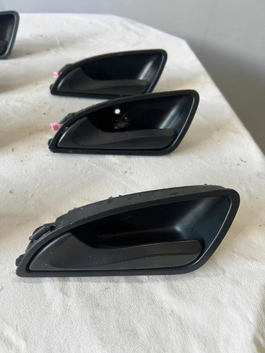 Maçaneta Interna Hb20 13/19 Usada Lado Esq Dianteira - Imagem 3