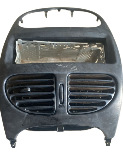 Moldura Difusor Ar Central Painel Rádio Original Peugeot 206 - Imagem 2