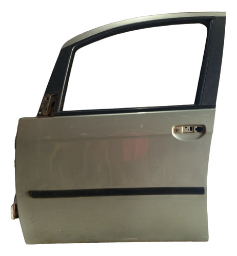 Porta Dianteira Esquerda Fiat Idea 2008 Usada Dianteira Esquerdo Prateado - Imagem 2