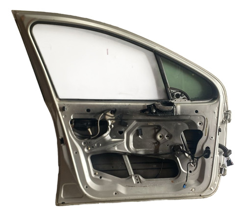 Porta Dianteira Esq Peugeot 307 2005 Usada Dianteira Esquerdo Prateado - Imagem 2