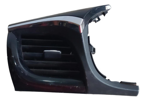 Difusor Ar Lateral Esq. Hilux Sw4 2016 A 2024 Usada