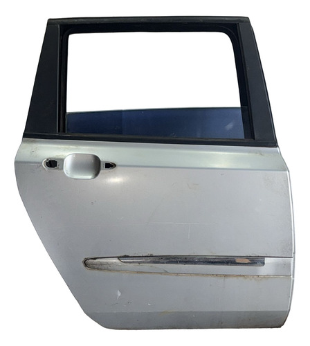 Porta Traseira Dir. Stilo 2003 Até 2011 Usada Traseira Direito Prateado - Imagem 3