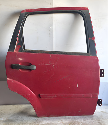 Porta Traseira Dir. Fiesta 2002 A 2014 Usada Traseira Direito Vermelho