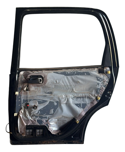 Porta Traseira Dir. Corsa Classic 2002 A 2016 Usada Traseira Direito Preto - Imagem 2