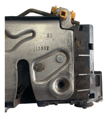 Fechadura Dianteira Direita Onix Prisma Cobalt Spin Usada - Imagem 4