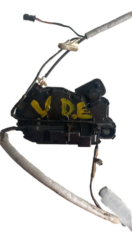 Fechadura Dianteira Esquerda Original Virtus 2020 Usada